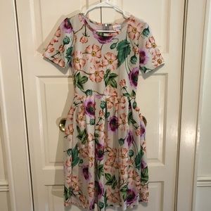 LuLaRoe Amelia